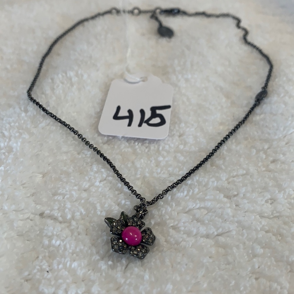 JUICY COUTURE NECKLACE NWOT